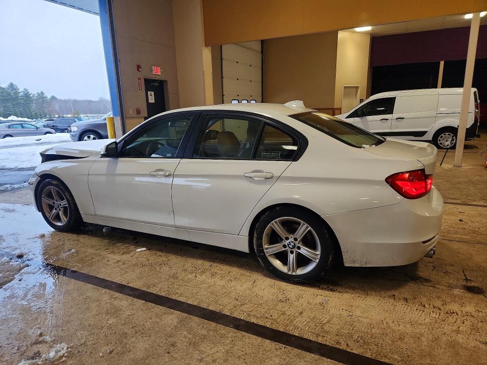 Photo 2 from auction – 2014 BMW 328 with VIN WBA3C1C5XEK113920