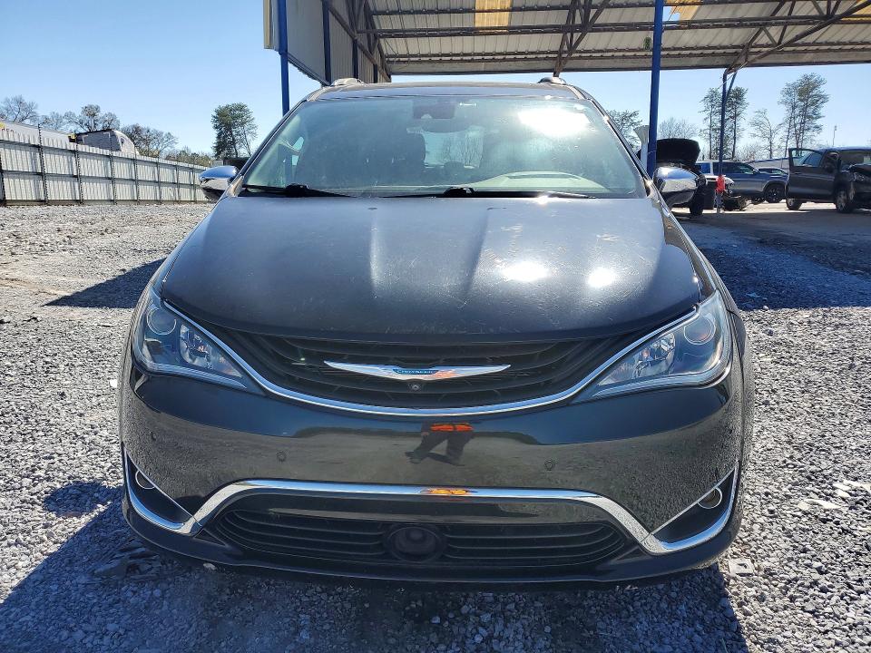Photo 5 from auction – 2019 CHRYSLER PACIFICA with VIN 2C4RC1N72KR645509
