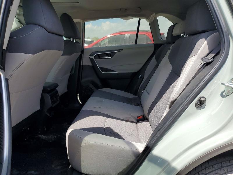 Photo 10 from auction – 2023 TOYOTA RAV4 with VIN 2T3W1RFV5PW294919