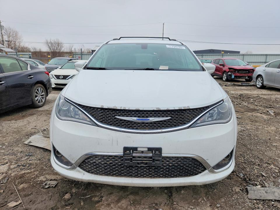 Photo 5 from auction – 2018 CHRYSLER PACIFICA with VIN 2C4RC1BG3JR280597