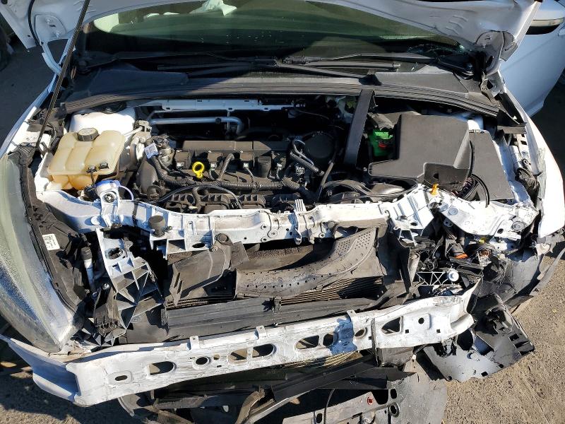 Photo 11 from auction – 2015 FORD FOCUS with VIN 1FADP3K2XFL242708