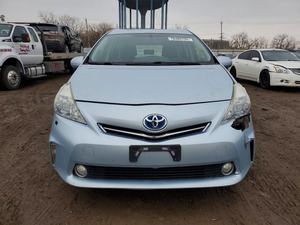 Photo 5 from auction – 2013 TOYOTA PRIUS V with VIN JTDZN3EU6D3189845