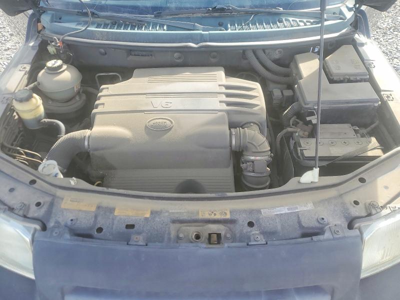Photo 12 from auction – 2002 LAND ROVER FREELANDER with VIN SALNE22242A205523