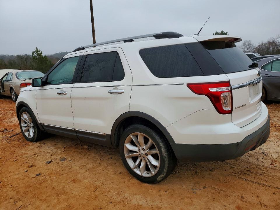 Photo 2 from auction – 2013 FORD EXPLORER with VIN 1FM5K8F86DGA65116