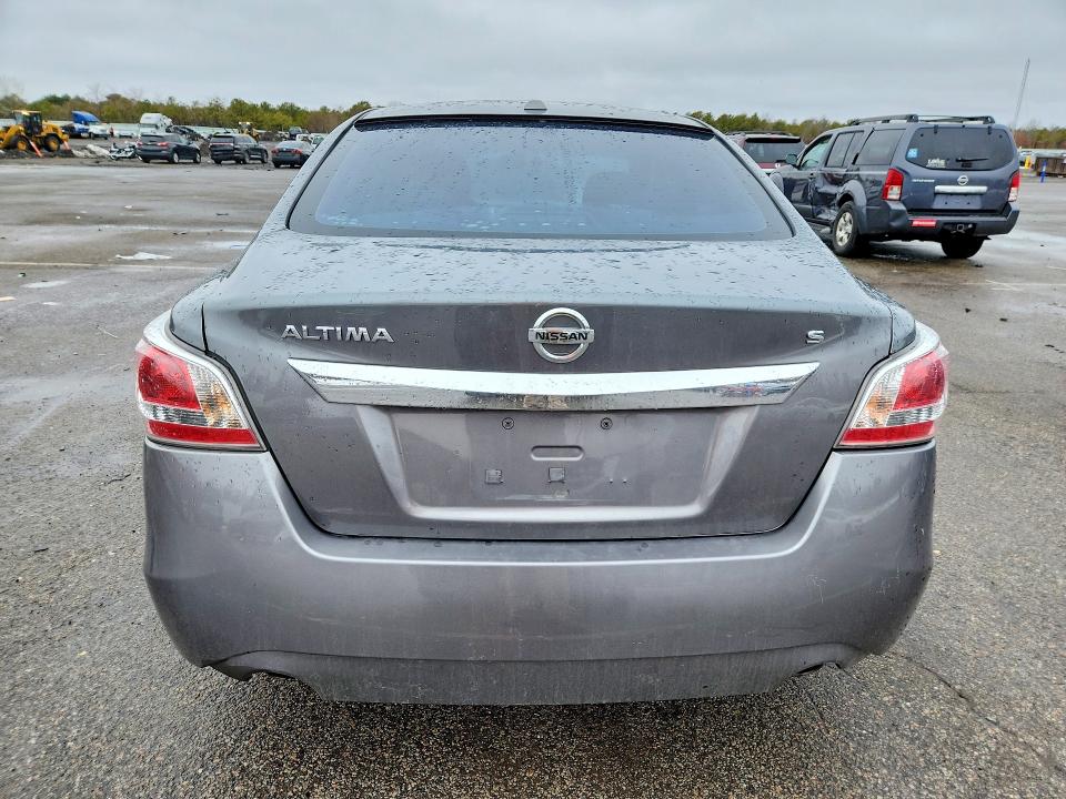 Photo 6 from auction – 2015 NISSAN ALTIMA with VIN 1N4AL3AP7FN869141