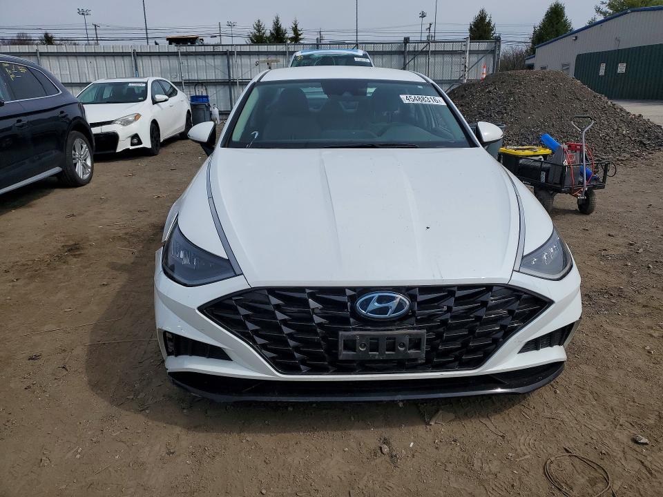 Photo 5 from auction – 2021 HYUNDAI SONATA with VIN 5NPEL4JA6MH068288