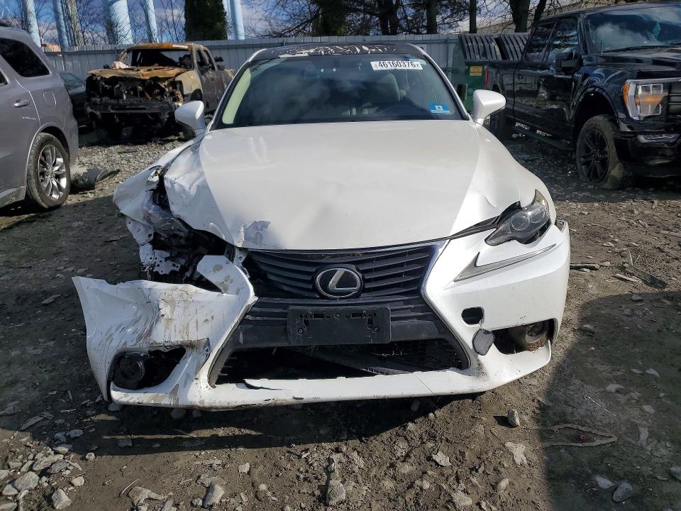 Photo 5 from auction – 2015 LEXUS IS 250 with VIN JTHCF1D21F5016814