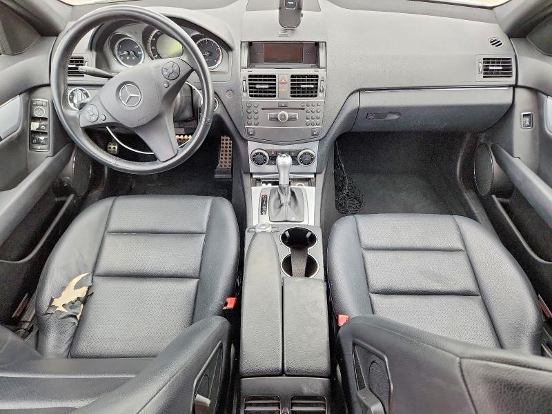 Photo 8 from auction – 2011 MERCEDES-BENZ C with VIN WDDGF8BBXBR148459