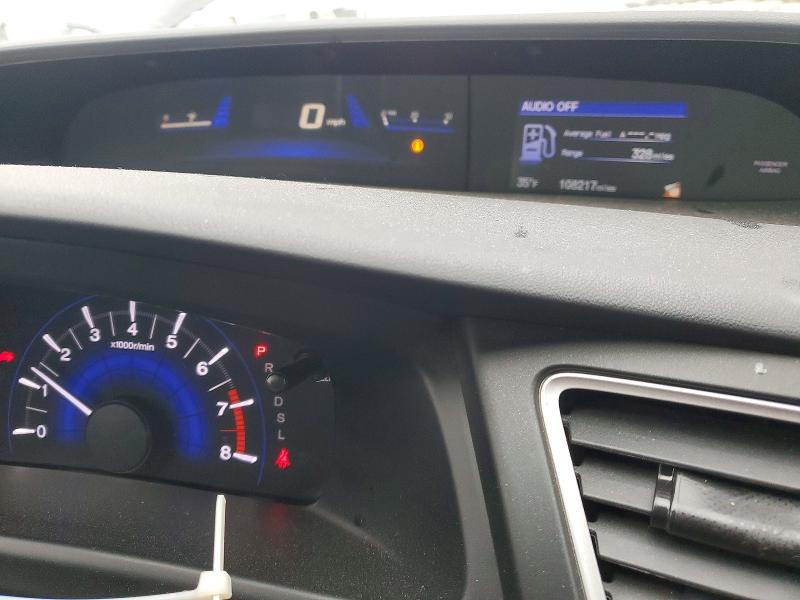 Photo 9 from auction – 2015 HONDA CIVIC with VIN 2HGFB2F57FH524996