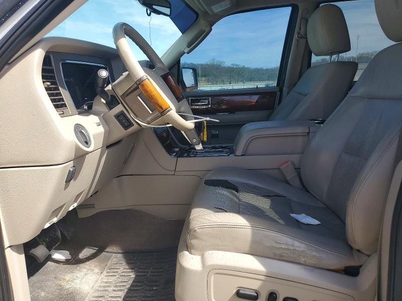 Снимка 7 от търг – 2013 LINCOLN TOWNHOUSE NAVIGATOR с VIN 5LMJJ2H5XDEL08842