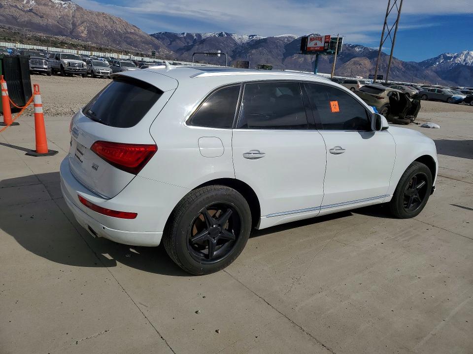 Photo 3 from auction – 2017 AUDI Q5 with VIN WA1C2AFP7HA068104