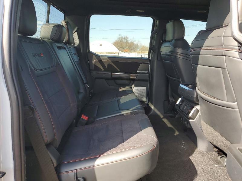 Снимка 11 от търг – 2024 FORD F150 с VIN 1FTFW1RJ7RFA42718
