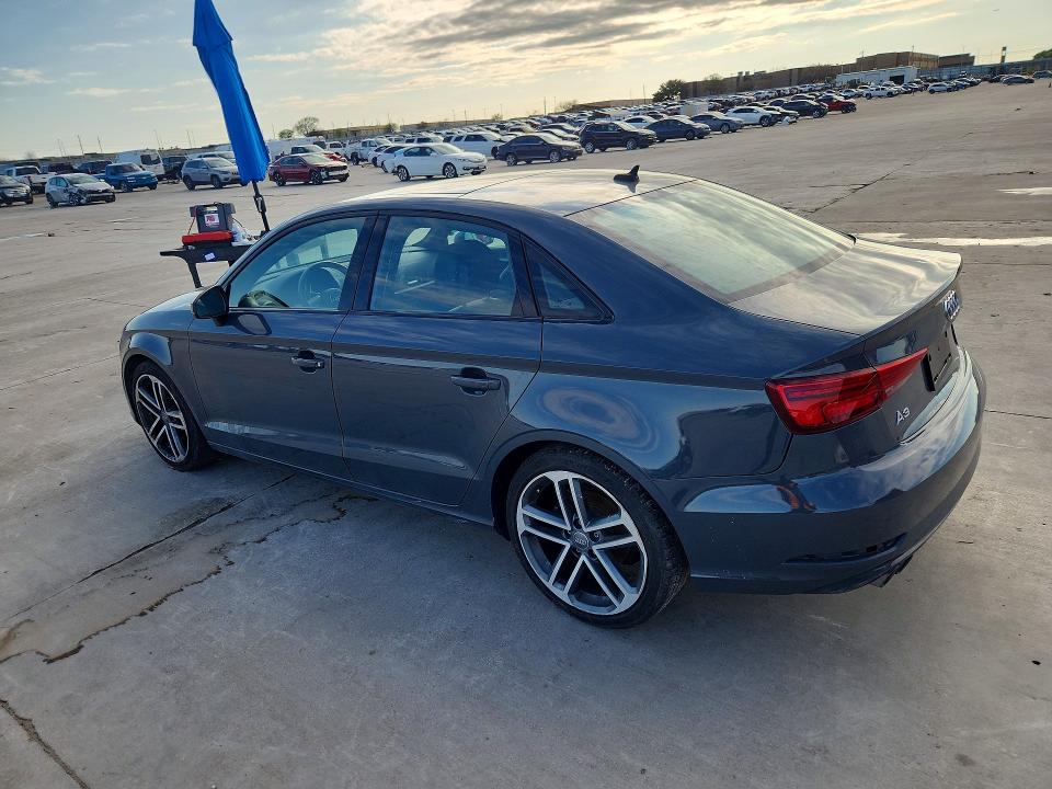 Photo 2 from auction – 2019 AUDI A3 with VIN WAUAUGFF1KA095627