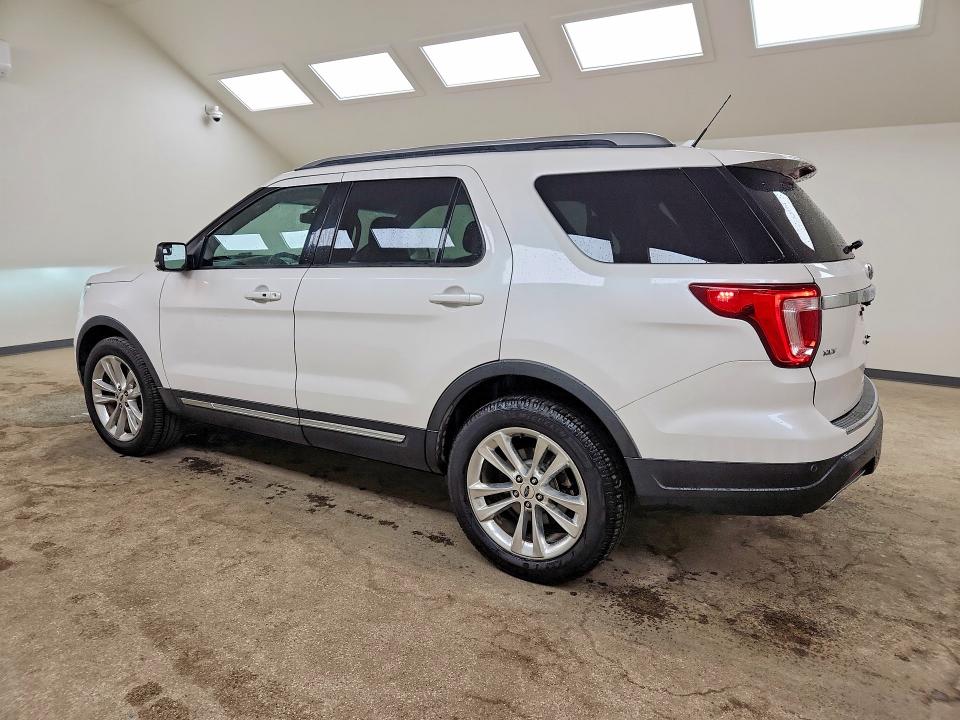 Photo 2 from auction – 2018 FORD EXPLORER with VIN 1FM5K8D89JGB18406