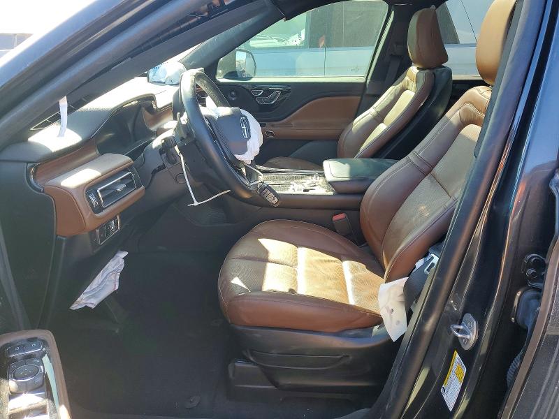 Photo 7 from auction – 2023 LINCOLN AVIATOR with VIN 5LM5J7WCXPGL05075