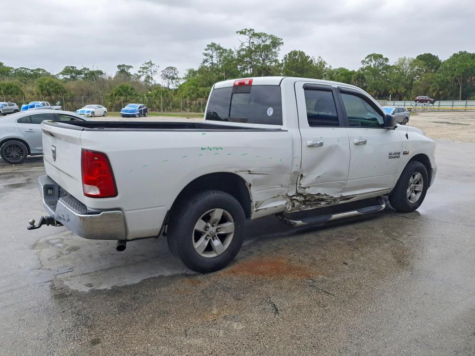 Photo 3 from auction – 2016 RAM 1500 with VIN 1C6RR6GT5GS240358