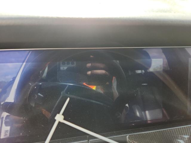 Photo 9 from auction – 2017 MERCEDES-BENZ E with VIN WDDZF6EB5HA233466