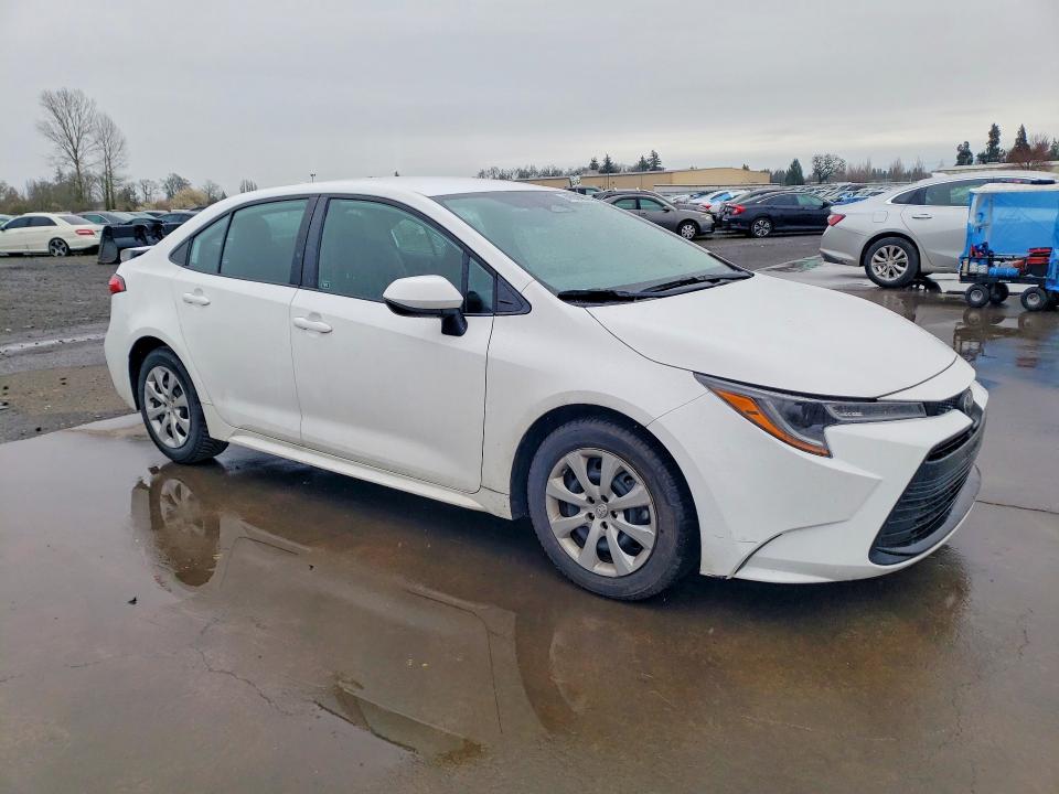 Photo 4 from auction – 2023 TOYOTA COROLLA with VIN 5YFB4MDE3PP035450