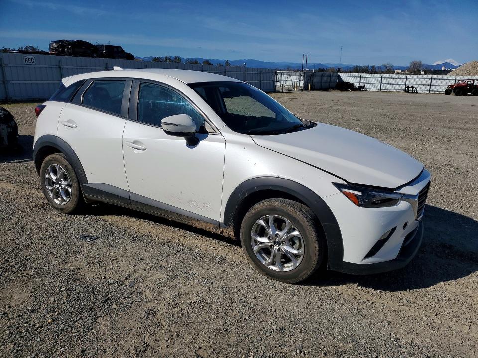 Photo 4 from auction – 2021 MAZDA CX-3 with VIN JM1DKDB72M1517023