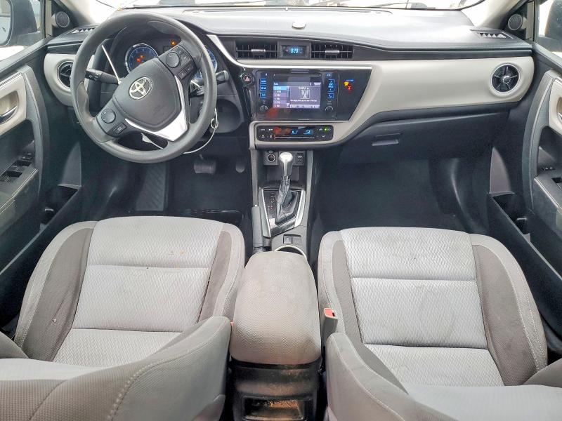 Photo 8 from auction – 2018 TOYOTA COROLLA with VIN 5YFBURHE1JP814036