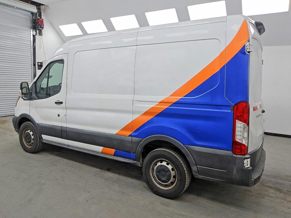 Photo 2 from auction – 2018 FORD TRANSIT with VIN 1FTYR1CM8JKA69778