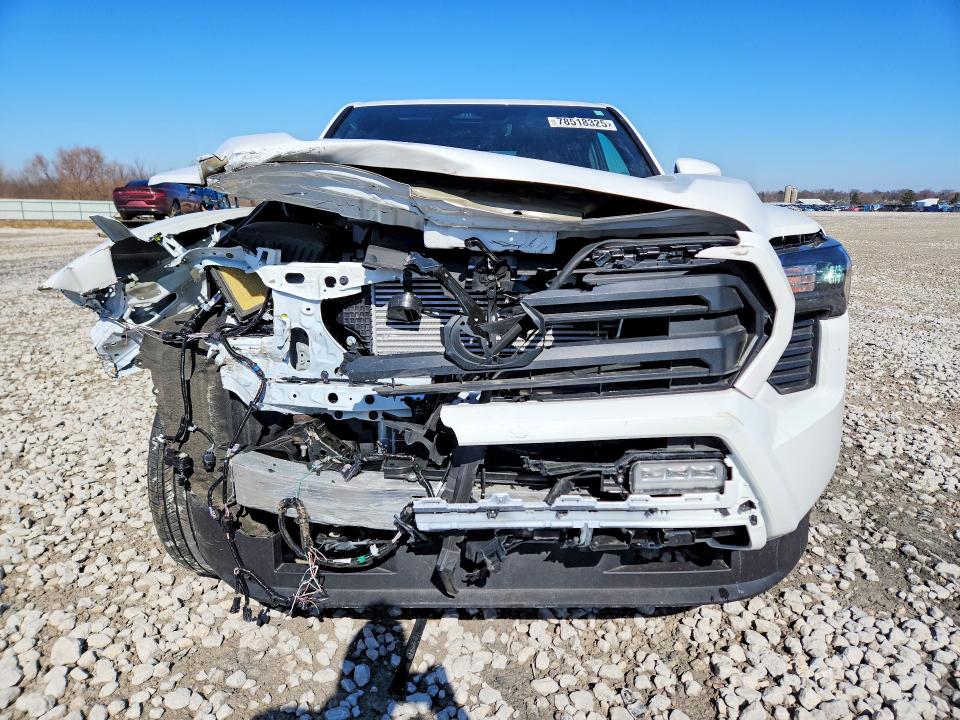 Photo 5 from auction – 2025 TOYOTA TACOMA with VIN 3TMLB5JN4SM158940