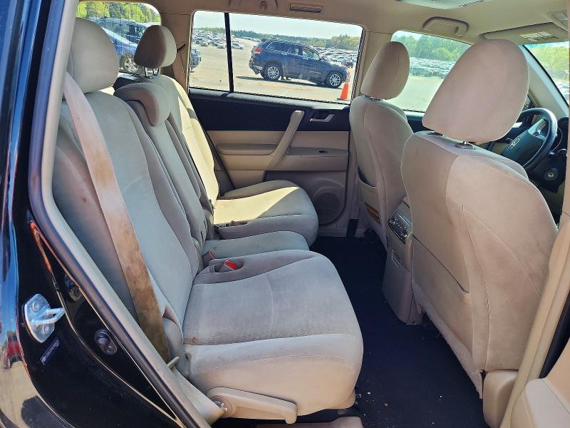 Photo 11 from auction – 2012 TOYOTA HIGHLANDER with VIN 5TDZK3EH4CS068420