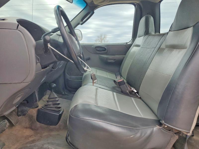 Photo 7 from auction – 2002 FORD F150 with VIN 1FTRF18212NC00487