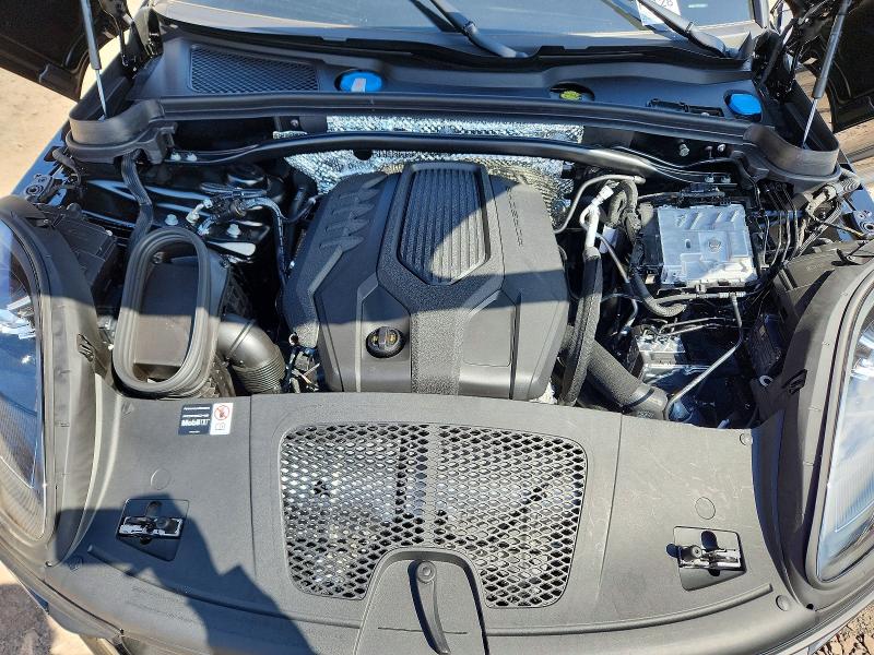 Photo 11 from auction – 2026 PORSCHE MACAN with VIN WP1AA2A54TLB00692