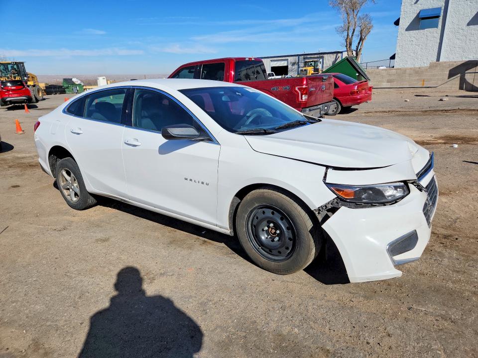 Photo 4 from auction – 2018 CHEVROLET MALIBU with VIN 1G1ZB5ST1JF176228