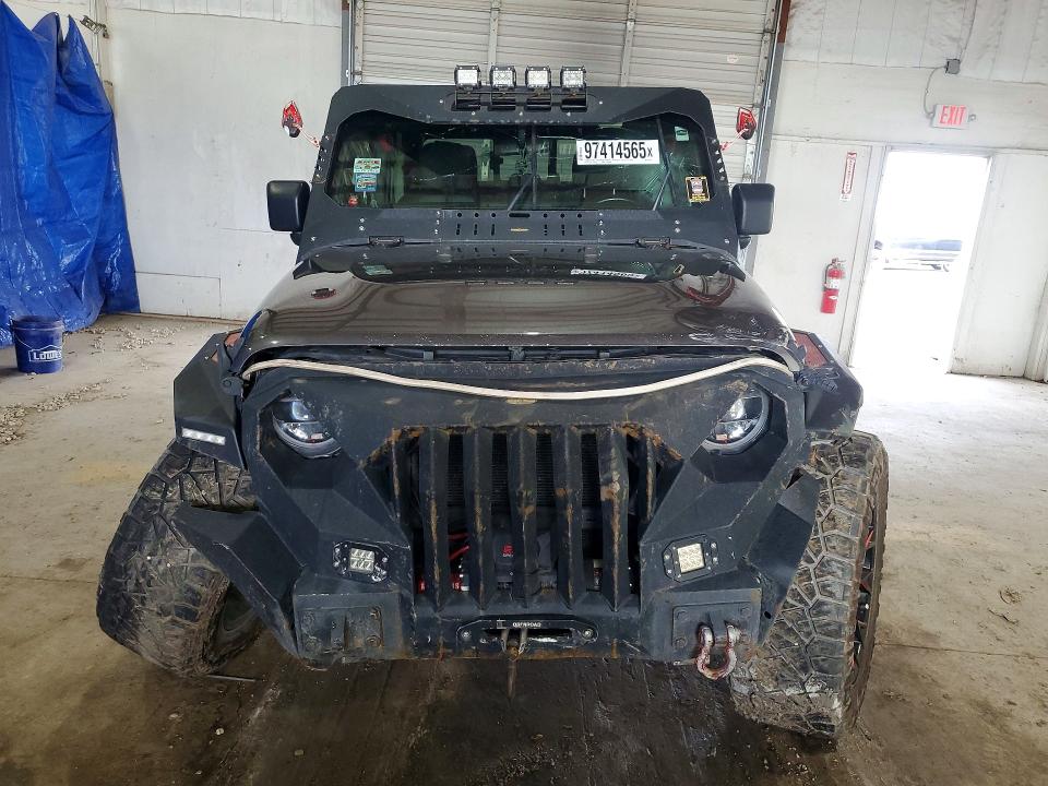 Photo 5 from auction – 2021 JEEP GLADIATOR with VIN 1C6HJTFG3ML572665