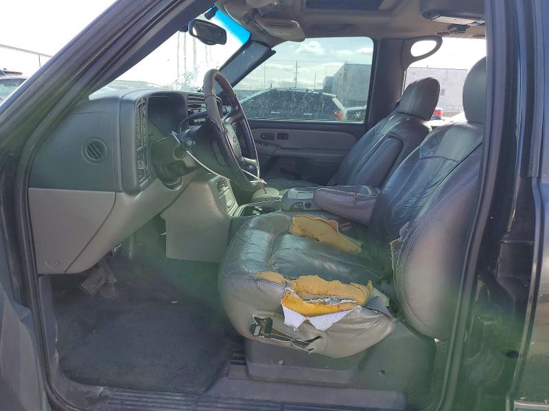 Photo 7 from auction – 2001 CHEVROLET SUBURBAN with VIN 1GNFK16T81J210358