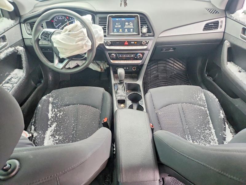 Photo 8 from auction – 2019 HYUNDAI SONATA with VIN 5NPE24AF7KH766856