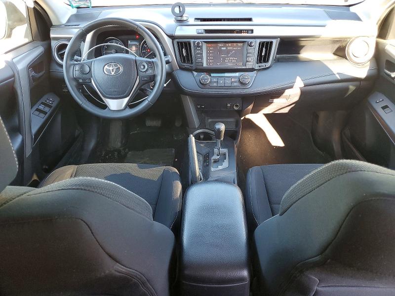Снимка 8 от търг – 2017 TOYOTA RAV4 с VIN 2T3RFREV2HW641074