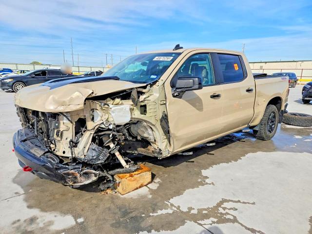 CHEVROLET SILVERADO 2023 with VIN 3GCUDFED4PG118000 - Photo from auction