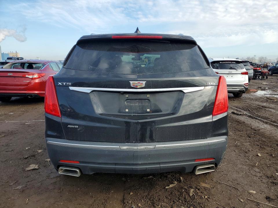 Photo 6 from auction – 2017 CADILLAC XT5 with VIN 1GYKNDRS3HZ313048