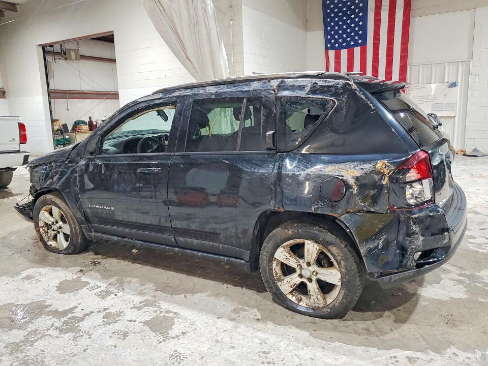 Photo 2 from auction – 2014 JEEP COMPASS with VIN 1C4NJDBB9ED828430