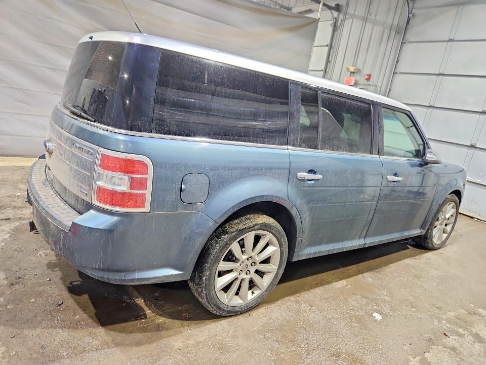 Photo 3 from auction – 2010 FORD FLEX with VIN 2FMHK6DC1ABA70588