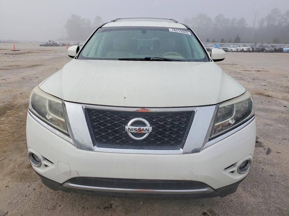 Photo 5 from auction – 2013 NISSAN PATHFINDER with VIN 5N1AR2MN9DC619675