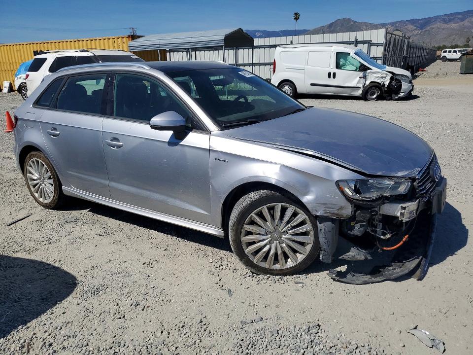 Photo 4 from auction – 2016 AUDI A3 with VIN WAUUPBFF2GA086224