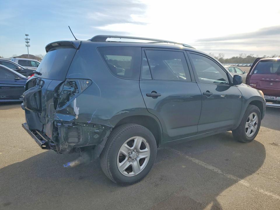Photo 3 from auction – 2010 TOYOTA RAV4 with VIN JTMZF4DV5AD016580