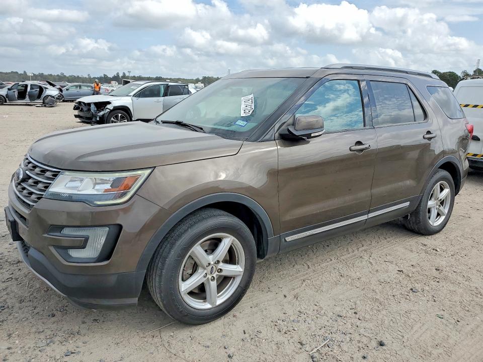 FORD EXPLORER 2016 with VIN 1FM5K8D85GGC23422 - Photo from auction