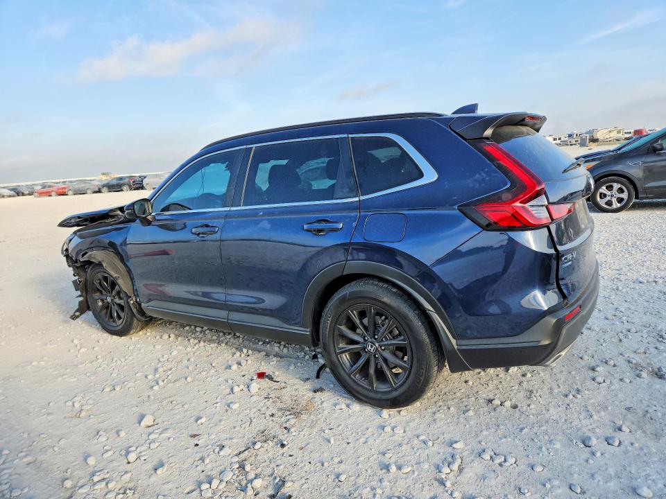 Photo 2 from auction – 2023 HONDA CR-V with VIN 2HKRS5H50PH703223