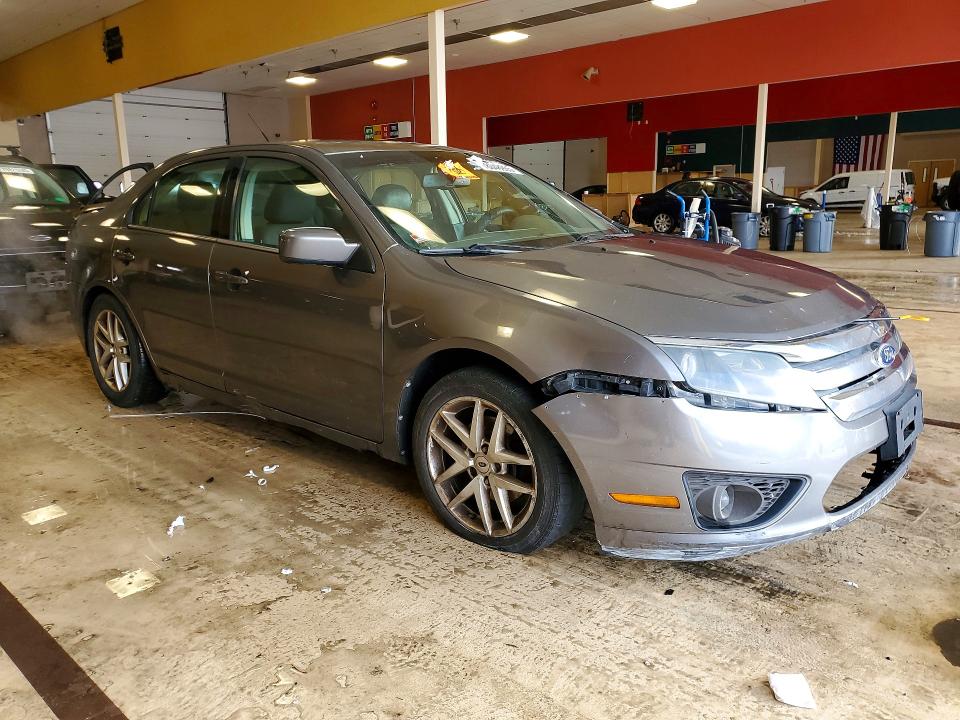 Photo 4 from auction – 2011 FORD FUSION with VIN 3FAHP0HA5BR142638