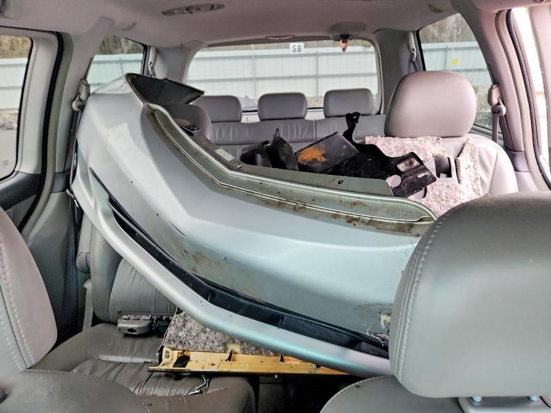 Photo 10 from auction – 2004 HONDA ODYSSEY with VIN 5FNRL189X4B107975