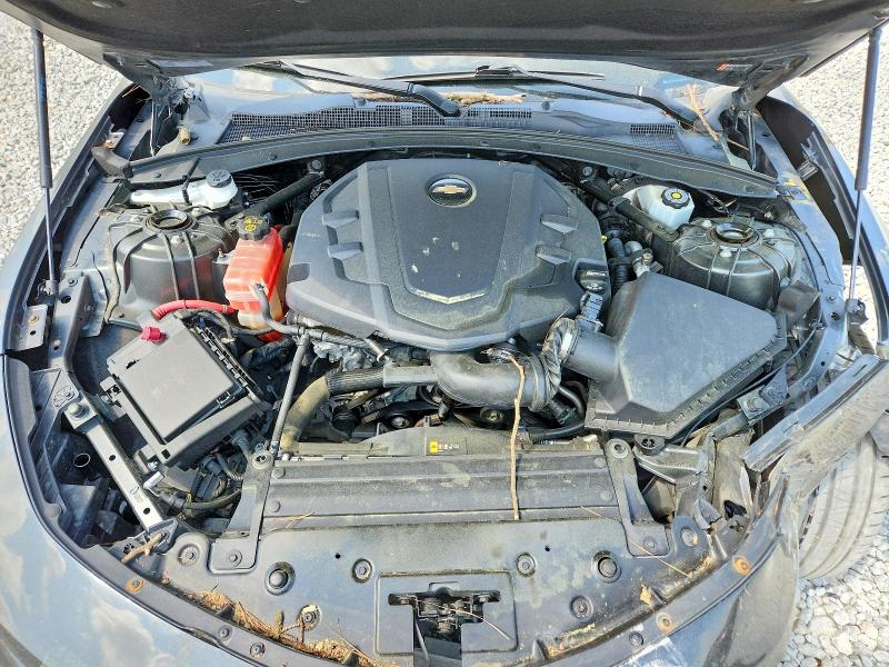 Photo 11 from auction – 2017 CHEVROLET CAMARO with VIN 1G1FB3DS0H0205047
