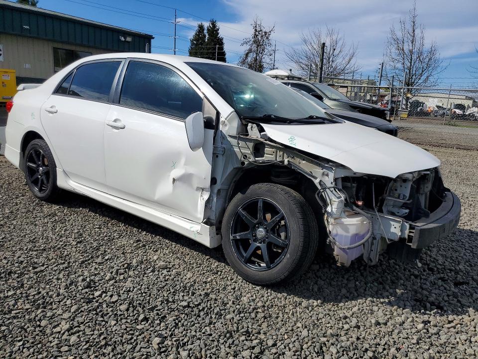 Photo 4 from auction – 2013 TOYOTA COROLLA with VIN 5YFBU4EE6DP176667