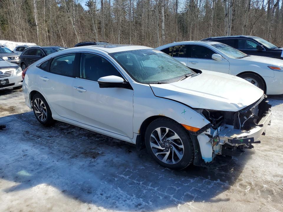 Foto 4 de la subasta – 2019 HONDA CIVIC con VIN 2HGFC2F78KH006128