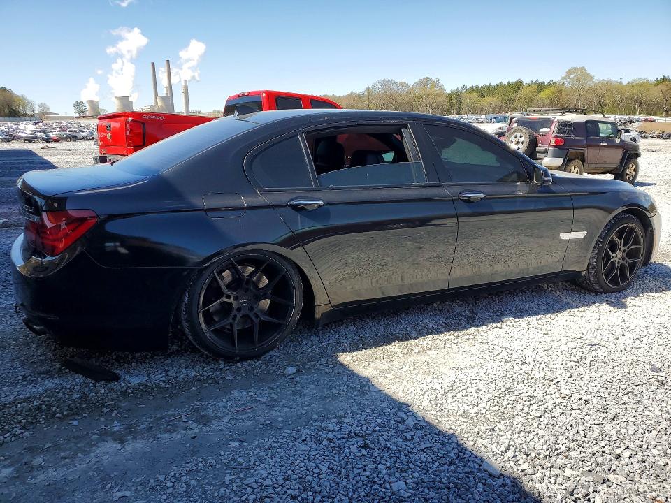 Photo 3 from auction – 2014 BMW 750 with VIN WBAYE8C55ED135448