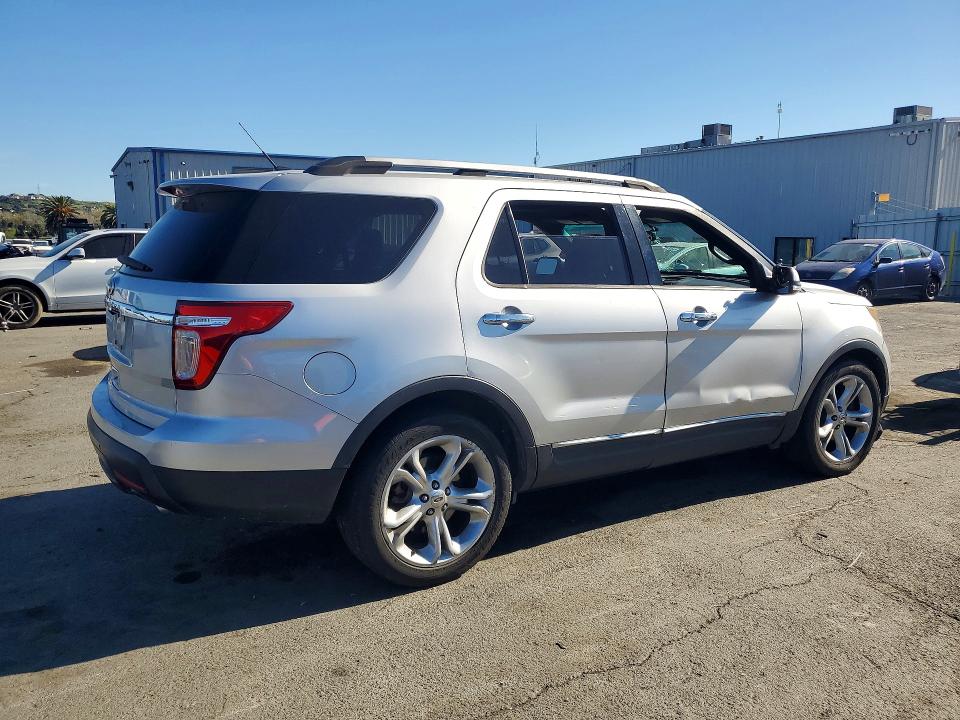 Foto 3 de la subasta – 2011 FORD EXPLORER con VIN 1FMHK7F80BGA73250